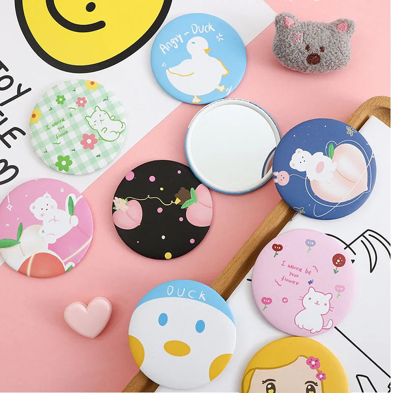 Custom Personalized Silver Finish Foldable Small Gift Tin Mini Portable Makeup Mirror Girls Cosmetic Souvenir Travel Pocket