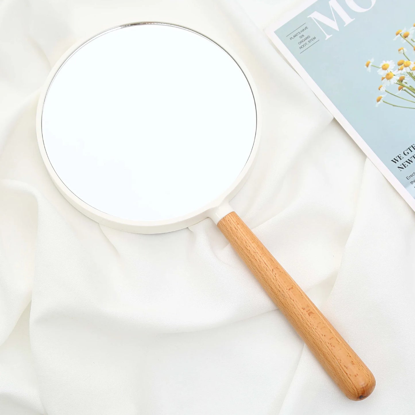 Zonyin Custom Logo Plastic Portable Small Handheld Mirror Round Double Sided Magnifying Cosmetic Mirror With Wooden Handle