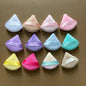 Zonyin Wholesale Velvet Powder Puff Face Loose Powder Sponge Soft Velour Triangle Powder Puffs with a Container