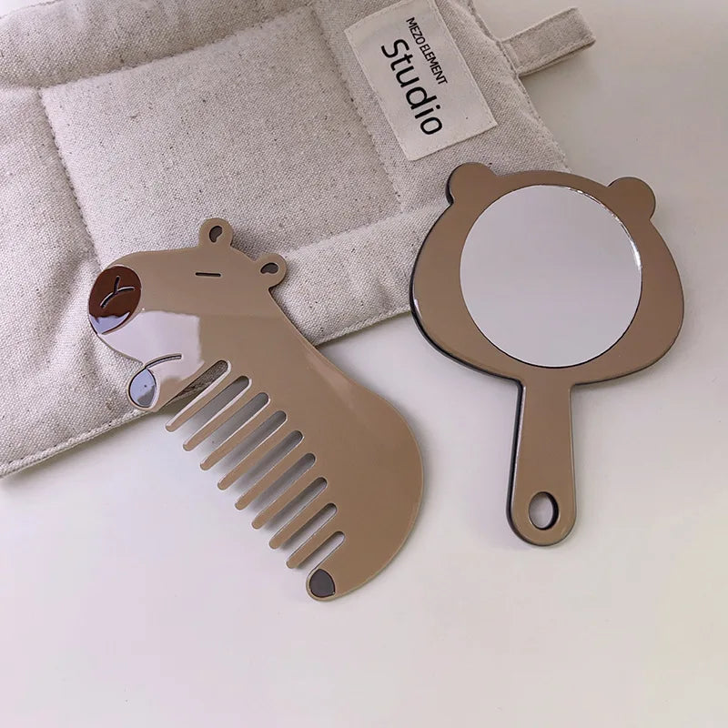 Zonyin Promotion Capybara Makeup Mirror and Comb Cute Acetate Portable Handheld Small Cosmetic Mirror With Car Keychain Pendant