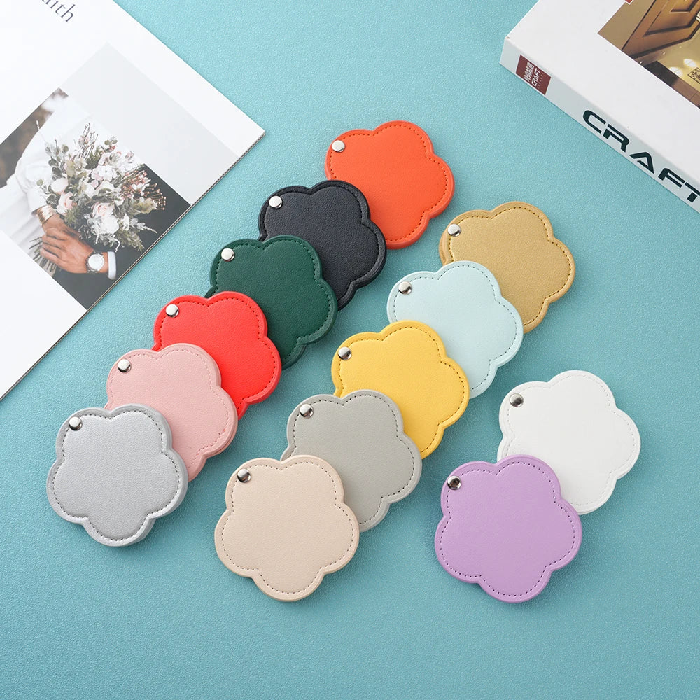 Zonyin New Arrival Flower Design White Pu Leather Makeup Mirror Customized Logo Portable Travel Pu Pocket Mirror for Women Girls