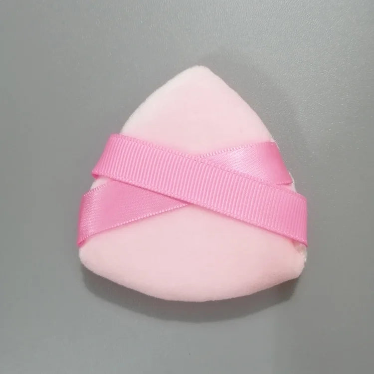 Zonyin Hot Selling Two Ribbons Face Powder Makeup Puff Brown Velour Soft Triangle Powder Puffs for Loose Powder