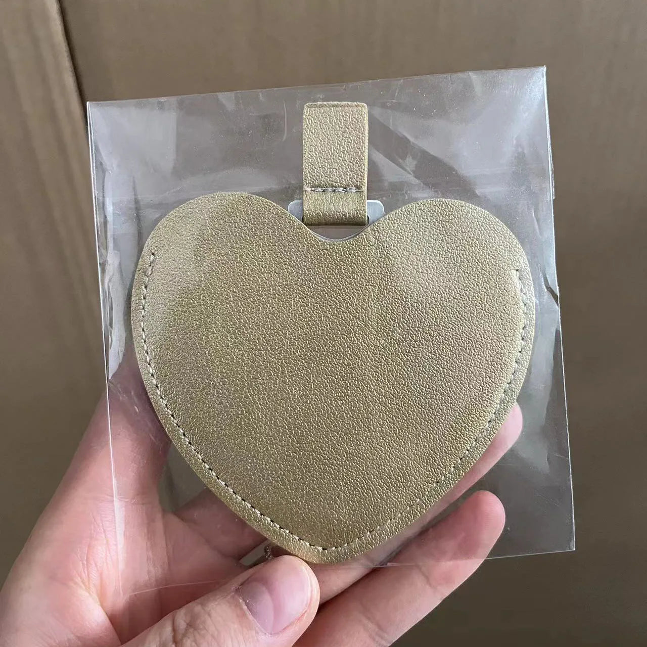 Zonyin Women's Gift Heart Shaped Pu Leather Pocket Mirror Customized Your Logo Small Travel Makeup Mirror for Valentine's Day