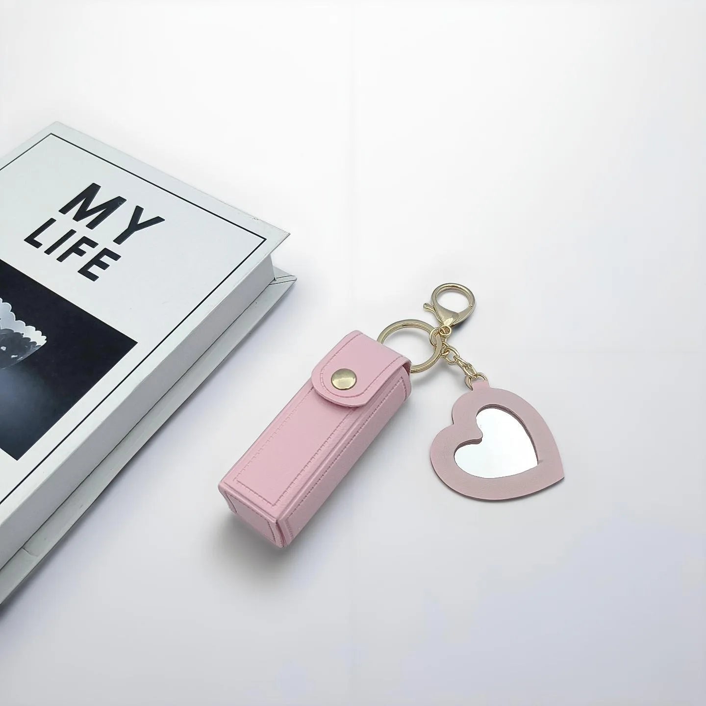 Zonyin High Quality Love Shape PU Leather Makeup Keychain Mirror Portable Heart Small Mirror and Lipstick Holder for Women Girls