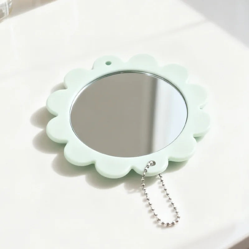 Zonyin Wholesale Custom Logo Small Cute Flower Shape Pocket Mirror Plastic Sunflower Hand Compact Makeup Mirror for Bag Travel