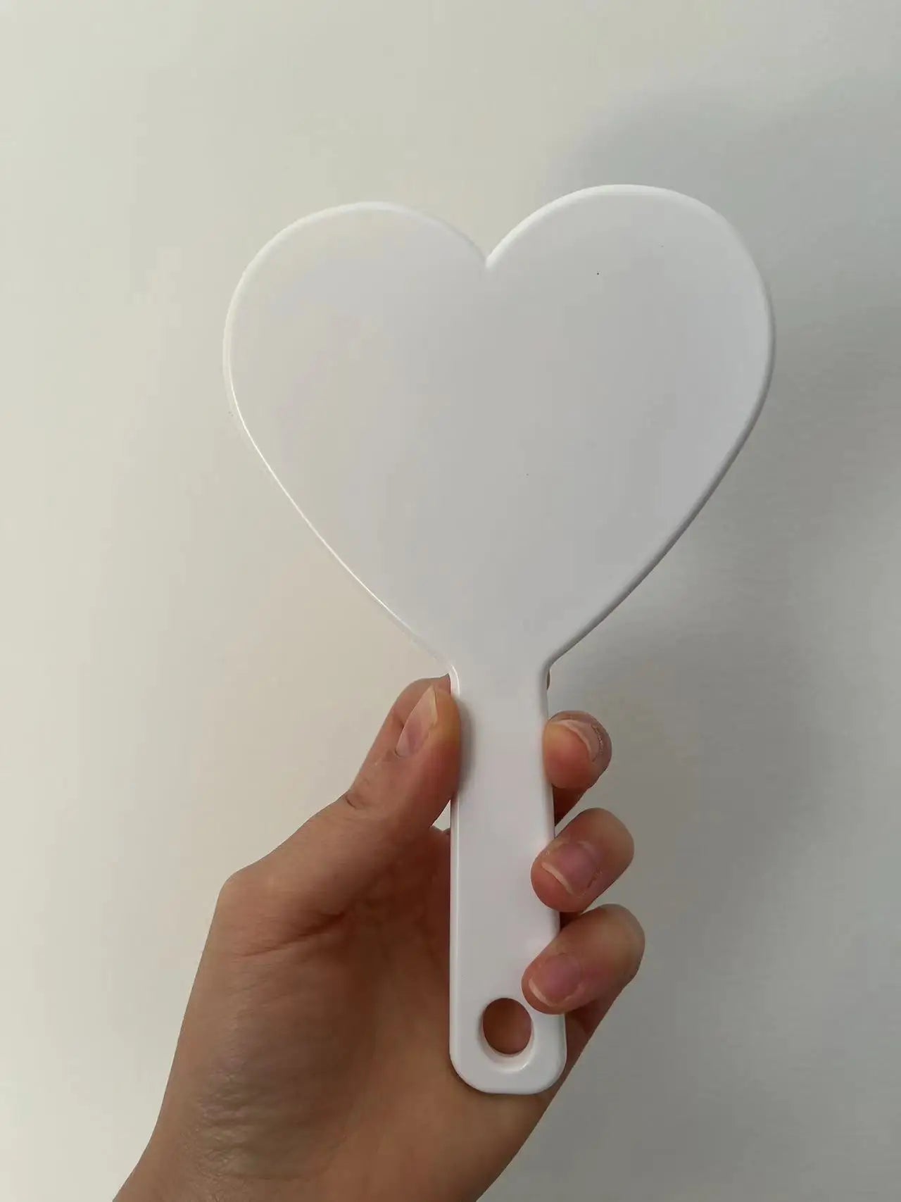 Zonyin Wholesale Custom Logo Large Black Heart Shaped Mirror Personalized Single Sided Pocket Hand Held Makeup Mirror for Women