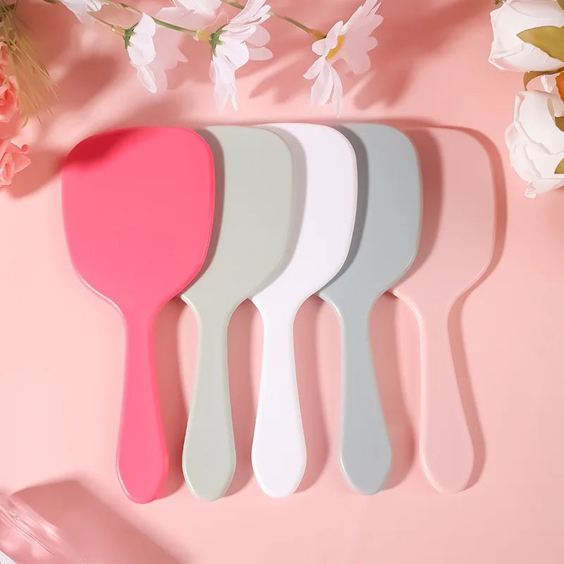Zonyin Wholesale Cute Portable Hand Held Cosmetic Mirror Custom Logo Product Plastic Handheld Small Makeup Mirror for Beauty