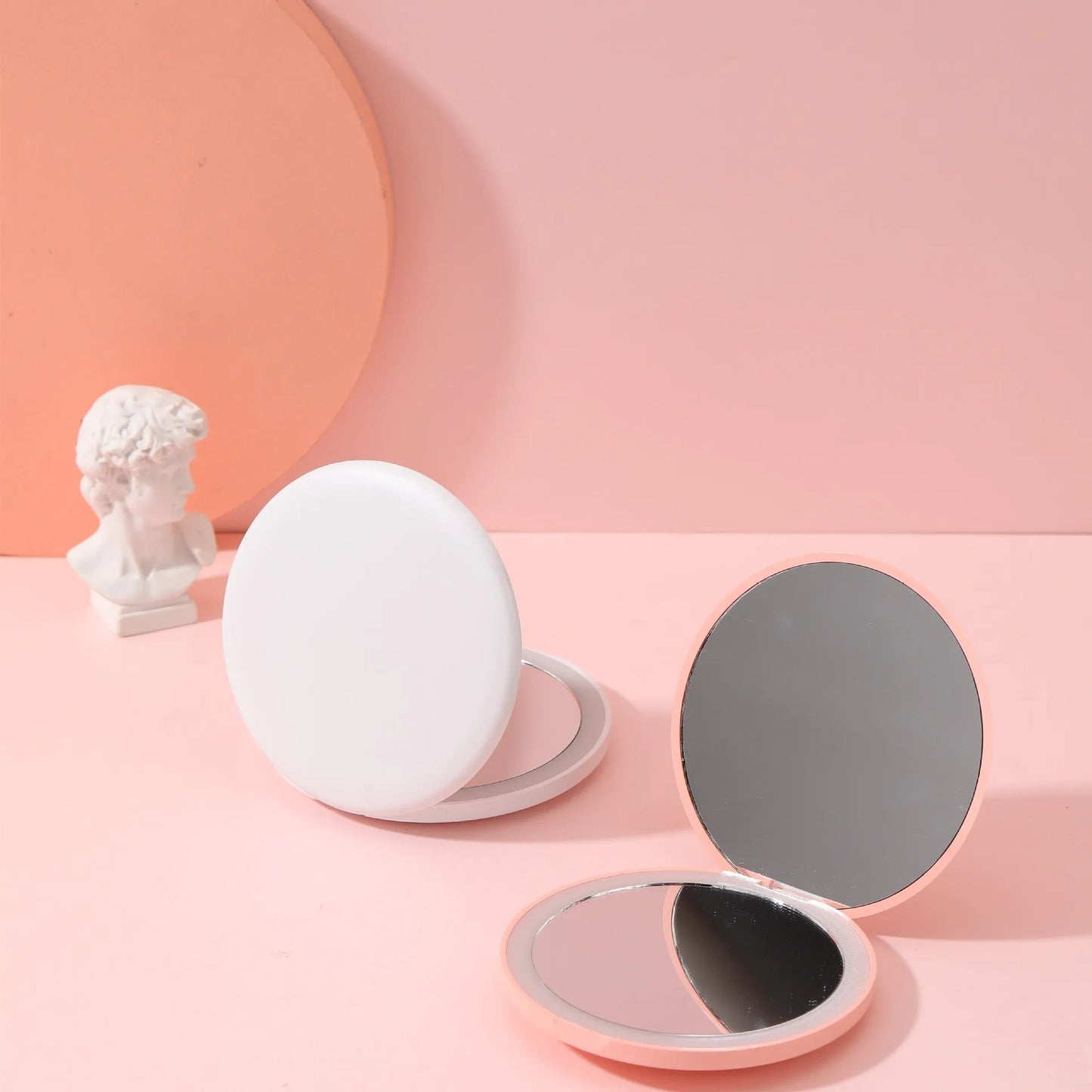 Zonyin Round 2X Magnifying LED Foldable Cosmetic Mirror Double Sided Lights Portable Compact Pocket Mirror with Custom logo