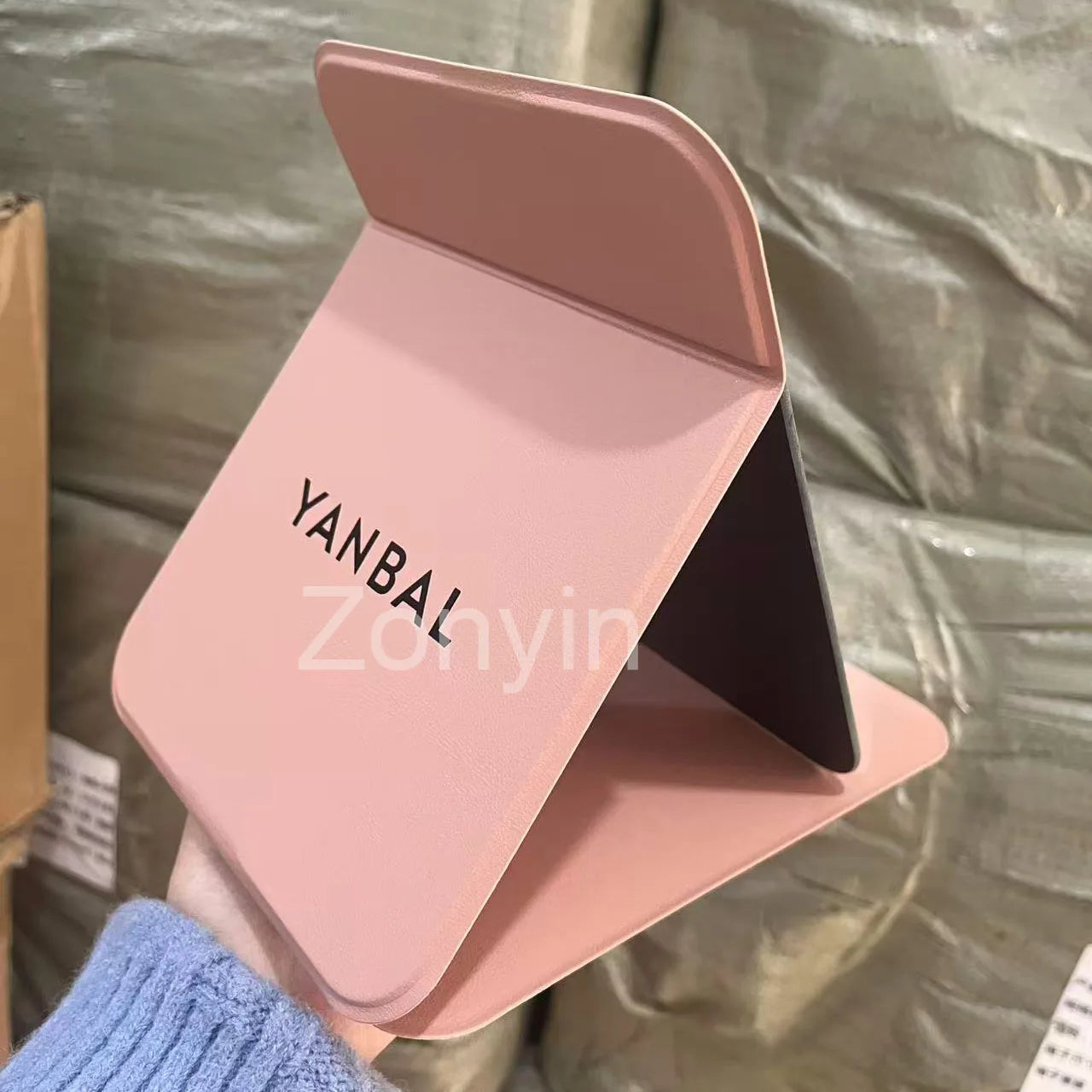 Zonyin High Quality Large Pu Leather Makeup Standing Mirror Big Portable Folding Desktop Cosmetic Mirror with Customized Logo