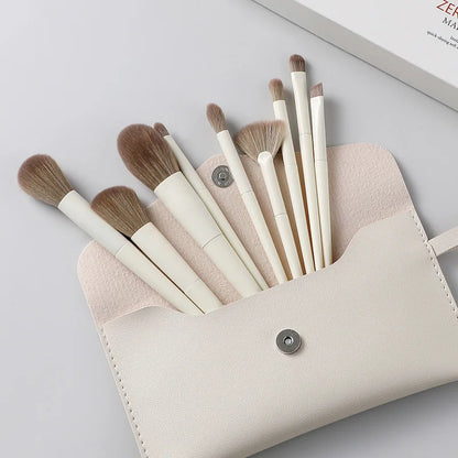 Zonyin 10 Pcs Factory High Quality Custom Logo Plastic Portable Travel Cosmetic Makeup Brush Kits Makeup Brushes Set