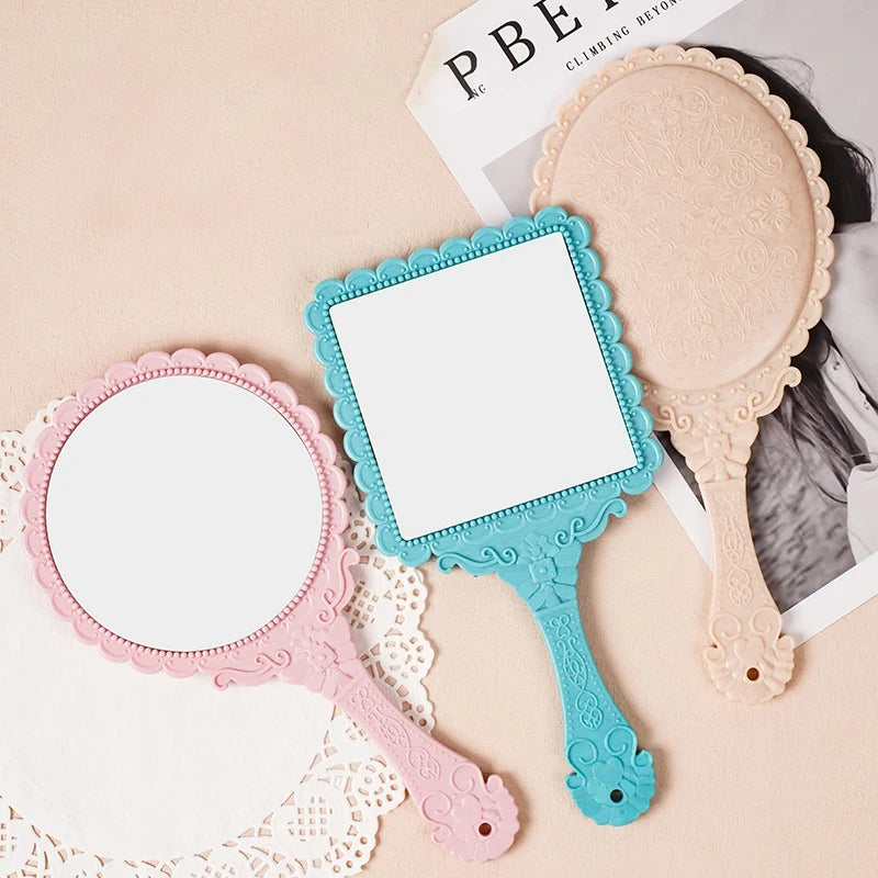 Zonyin Wholesale European Princess Vintage Oval Hand Held Cosmetic Mirror Handheld Retro Compact Makeup Mirror for Wedding