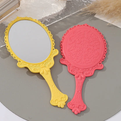 Zonyin Plastic Retro Handheld Mirror European Style Portable Travel Mirror Princess Hand Held Makeup Mirror for Promotion Gift