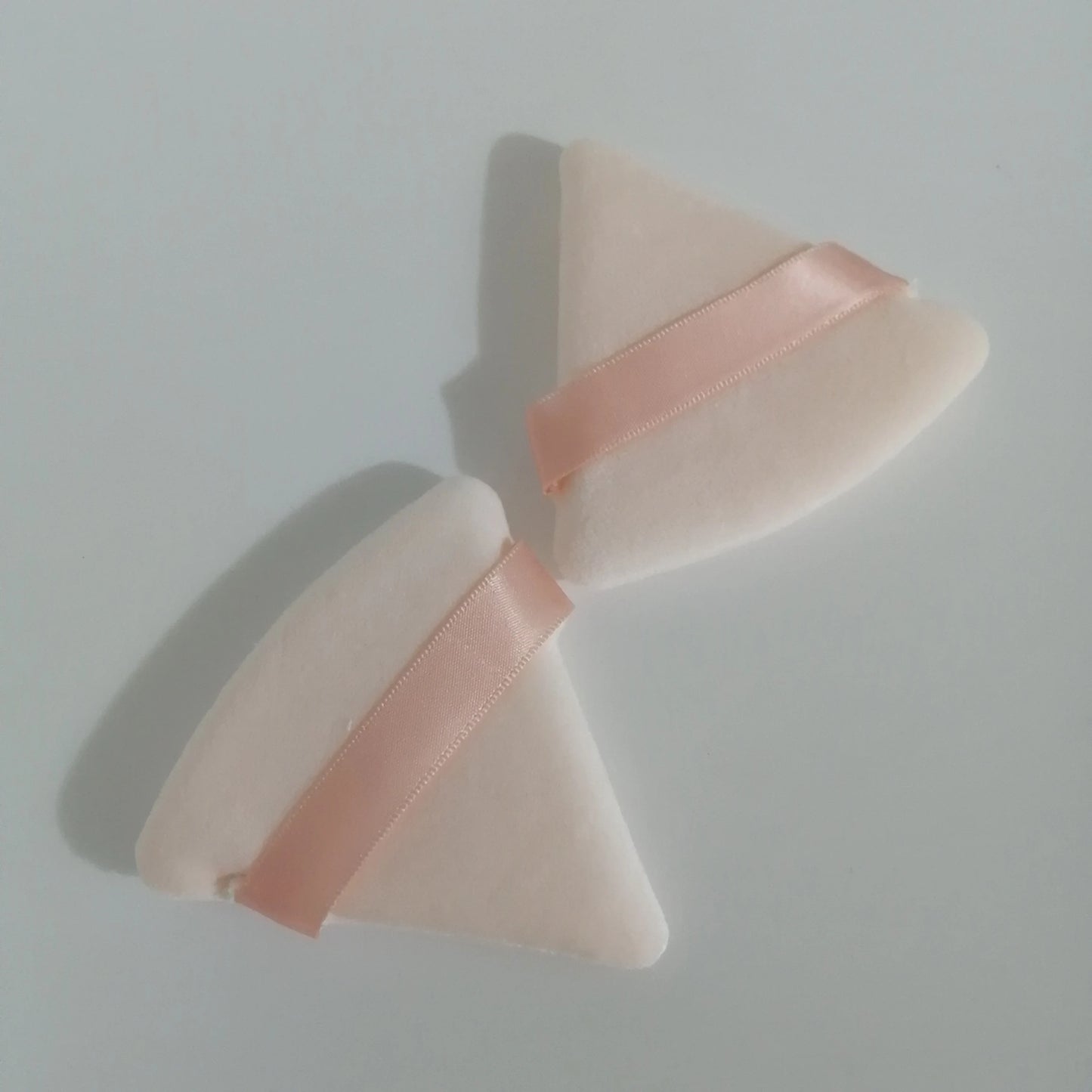 Zonyin Hot Selling Face Soft Velour Makeup Puff Big Equilateral Triangle Powder Puff for Loose Powder Body Powder
