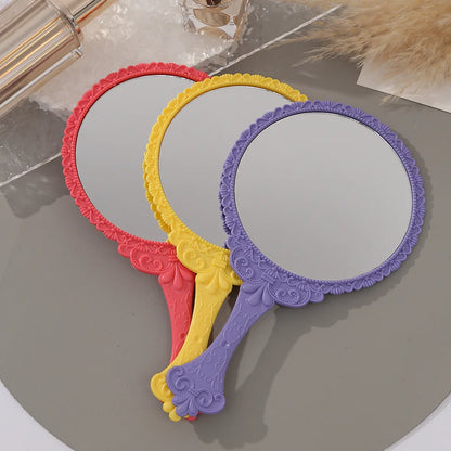 Zonyin Plastic Retro Handheld Mirror European Style Portable Travel Mirror Princess Hand Held Makeup Mirror for Promotion Gift