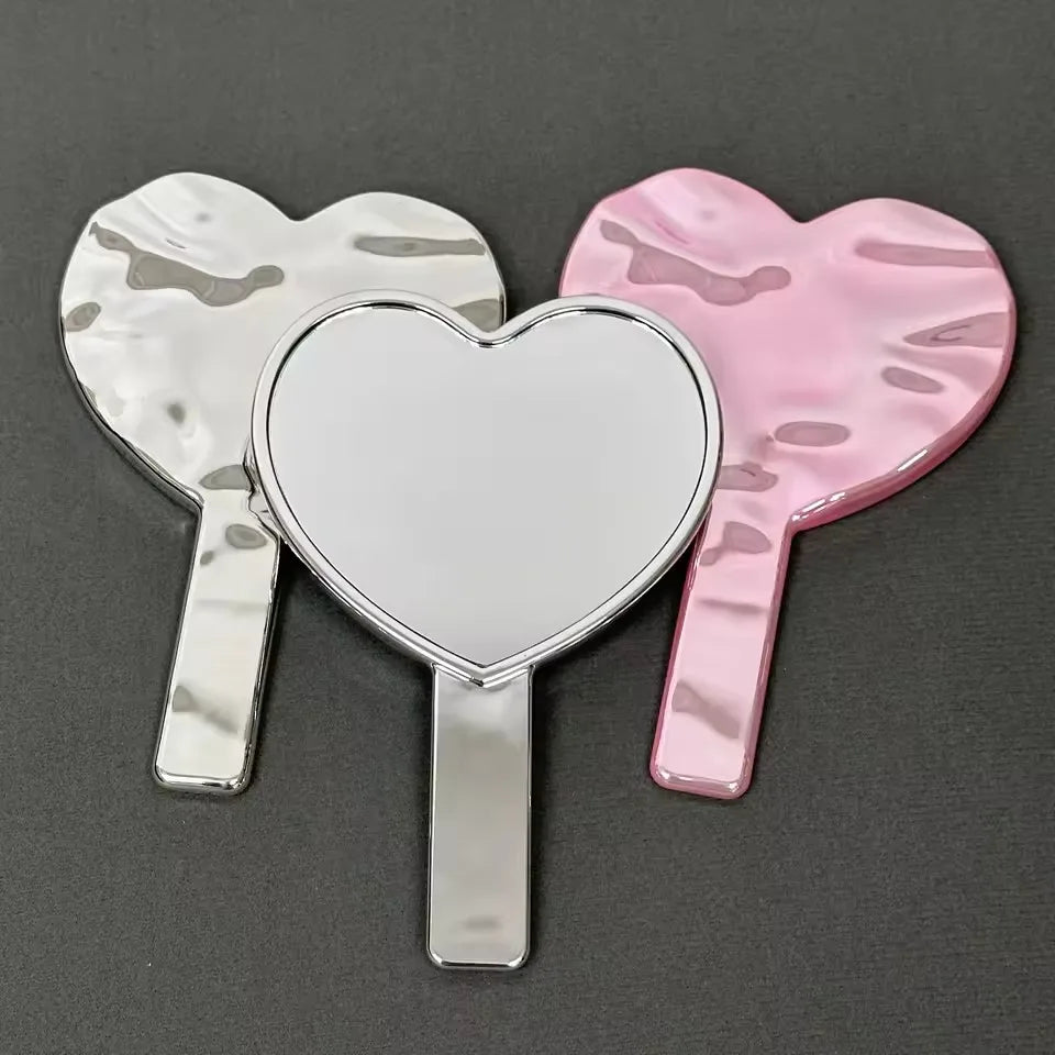 Zonyin Wholesale pink Heart Shape Handheld Makeup Mirror Portable Plating Water Ripple Vanity Cosmetic Mirror for Girl Custom