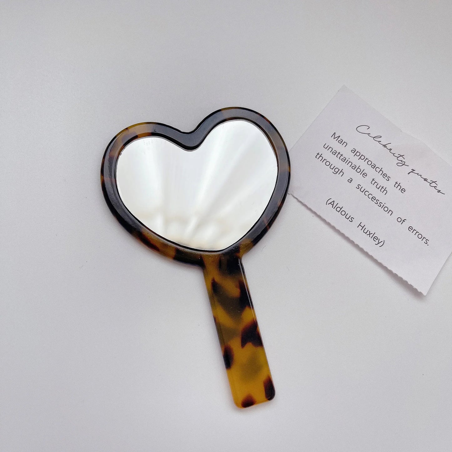 Zonyin Fashionable Heart-Shaped Cosmetic Mirror Cute Acetate Marble Finish Personalized Portable Makeup Mirror for Girls Travel