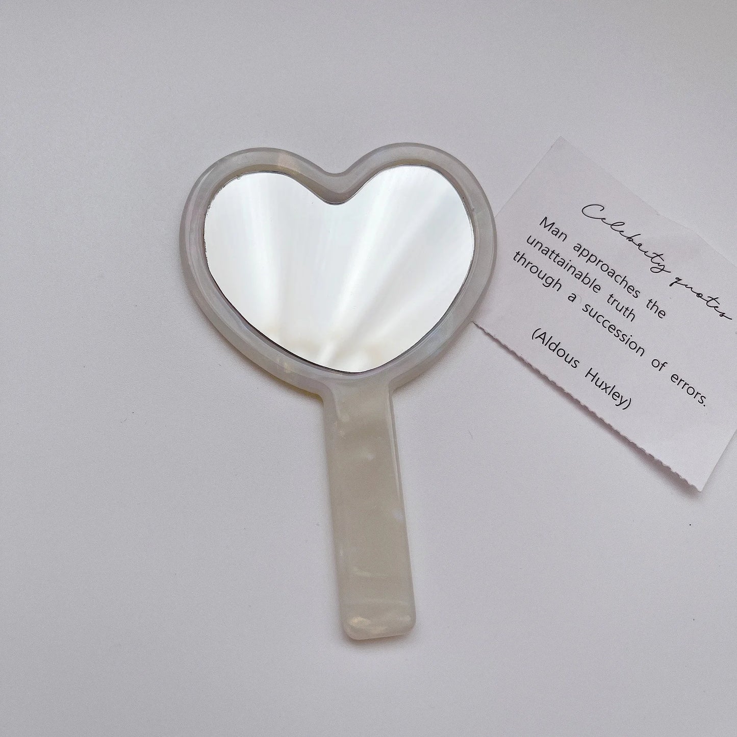 Zonyin Fashionable Heart-Shaped Cosmetic Mirror Cute Acetate Marble Finish Personalized Portable Makeup Mirror for Girls Travel