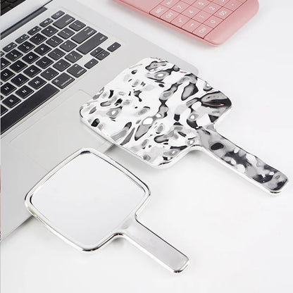 Zonyin New Luxury Square Electroplated Silver Cosmetic Mirror Handheld Makeup Mirror with Customized logo for Woman and Girls