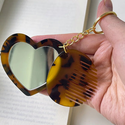 Zonyin New Design Acetate Mini Love Makeup Mirror and Comb KeyChain Heart-Shape Cute Cosmetic Mirror With Schoolbag Accessories