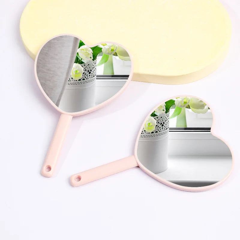 Wholesale Mini Heart Shaped Mirror HD Custom Logo Plastic Hand Held Makeup Mirror Cute Portable Cosmetic Pocket Mirror for Women