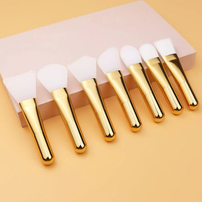 Single Beauty's Colorful Silicone Disposable Vegan Clay Mask Brush Synthetic Hair Fan Brush for Cheek Use with Concealer