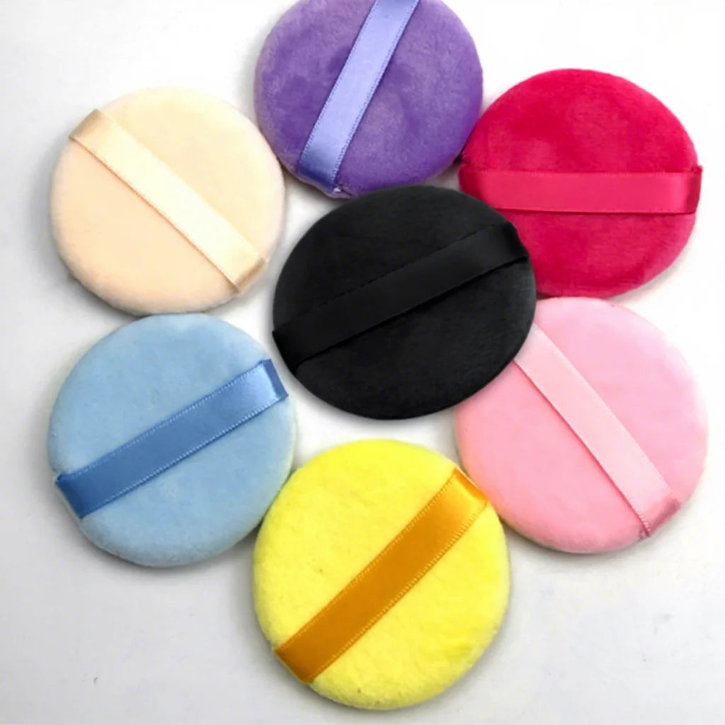 Zonyin LOW MOQ Custom Logo Label Package Cosmetic Puff Super Soft Velvet Heart Round Triangle Powder Puff for Make up