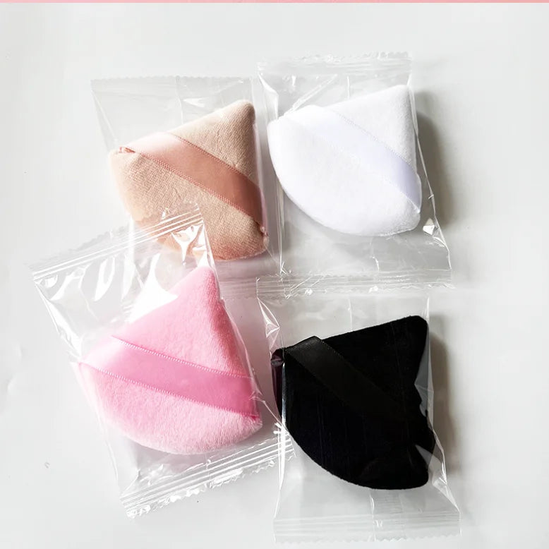 Zonyin Hot Selling Customized Cosmetic Flocking Heart Puff Velvet Makeup Loose Powder Puff Triangle Soft Dry Use