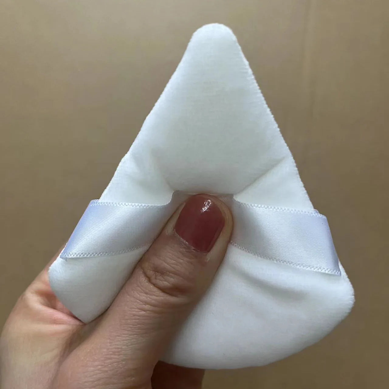Zonyin 2 Pieces Large Face Powder Puff with a Container Soft Triangle Velour Makeup Puff Big Velvet Body Powder Puff for Women