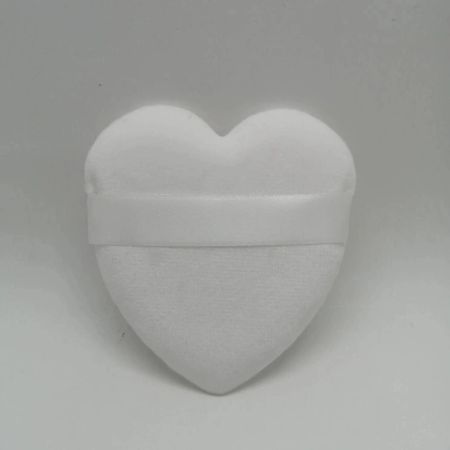 Zonyin Wholesale Powder Puff Custom Logo Soft Velour Cosmetic Puffs Pink Heart Powder Puff