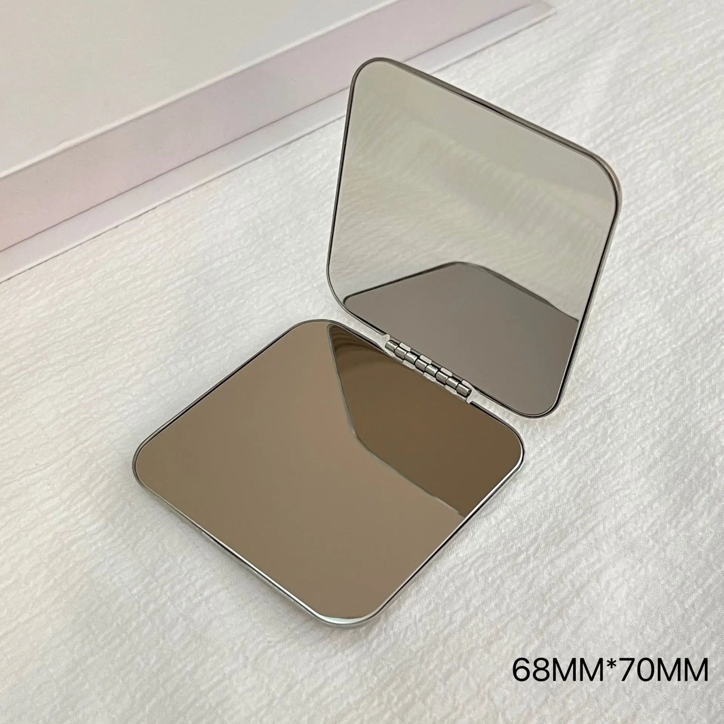 Zonyin New Heart Shape Irregular Design Metal Foldable Mirror Portable Double-sided Small Mirror Promotion Gift for Modern