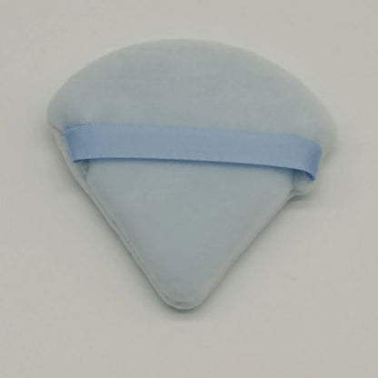Zonyin Hot Selling Customized Cosmetic Flocking Heart Puff Velvet Makeup Loose Powder Puff Triangle Soft Dry Use