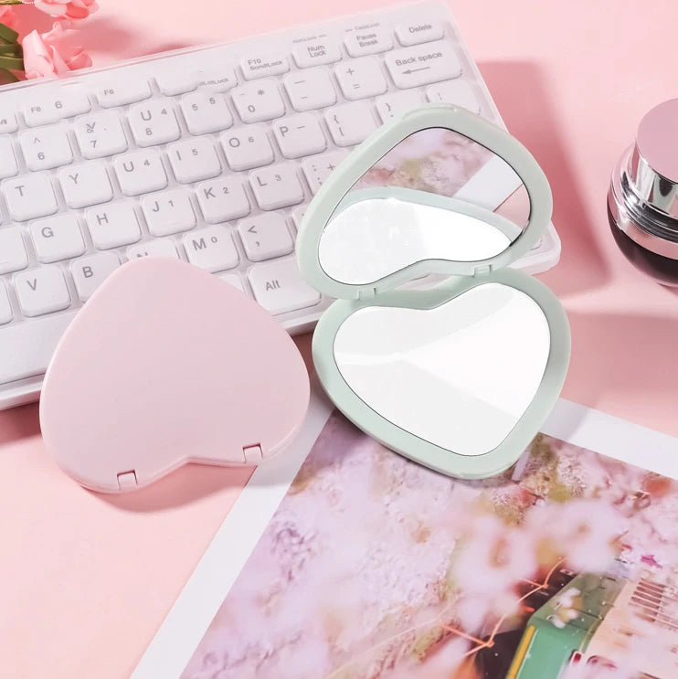 Zonyin Best Seller Personalized Heart-Shaped Compact Pocket Makeup Mirror Foldable Magnifying Travel Mirror ABS Plastic Gift