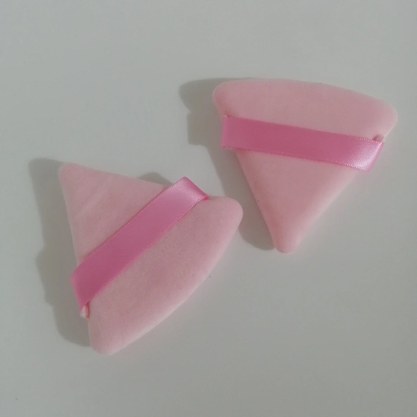Zonyin Hot Selling Face Soft Velour Makeup Puff Big Equilateral Triangle Powder Puff for Loose Powder Body Powder